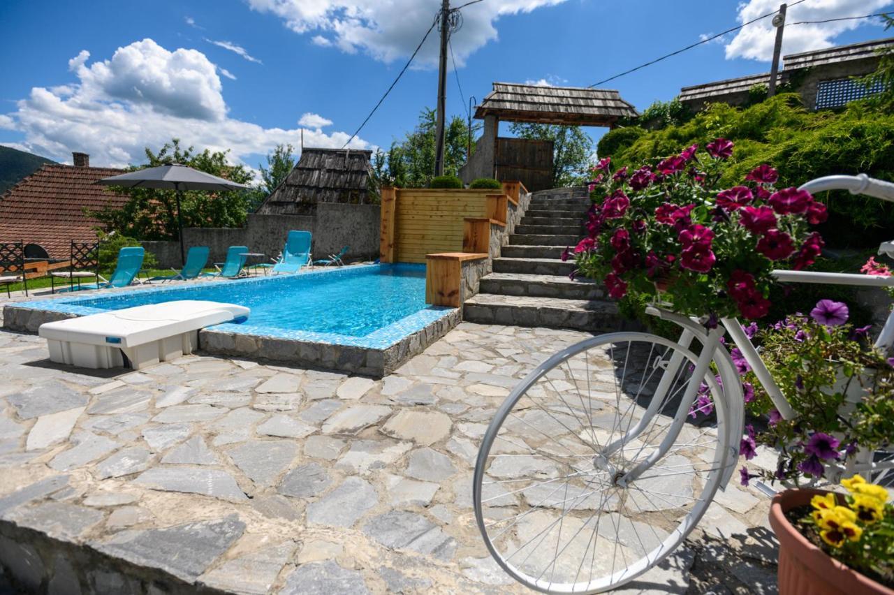 Neva Sobe Sa Pogledom Na Planine Apartment Мокра гора Екстериор снимка
